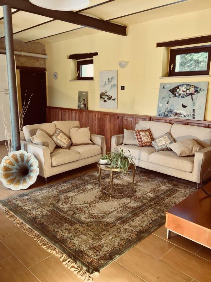 Brettino- Pesaro Mare E Cultura - Intera Con Piscina Holiday home *